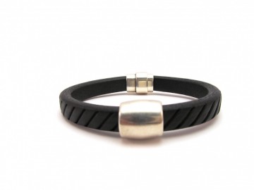 Armband Black Tire Strong