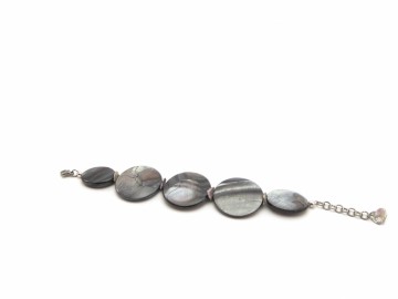 Armband grijze schelp