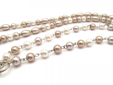 Badge ketting champagne pearl