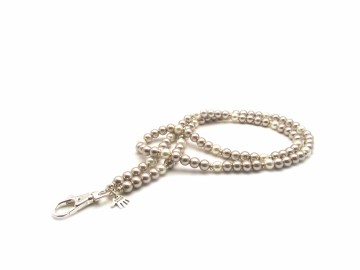 Badge ketting pearl