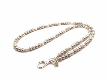 Badge ketting pearl