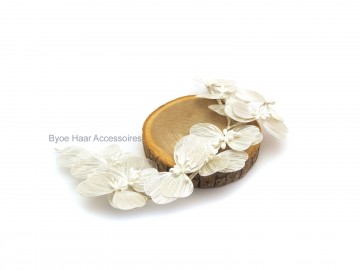 Bruids accessoires zilver streng bloemen