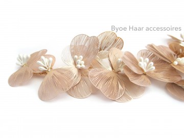 Bruidsaccessoire zalm