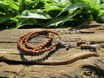 Mala ketting hout zilver