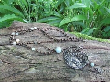 Ketting boeddha amazoniet bosfoto1