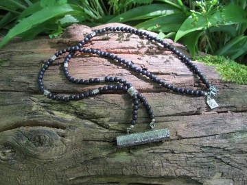 Ketting tibet tube bosfoto