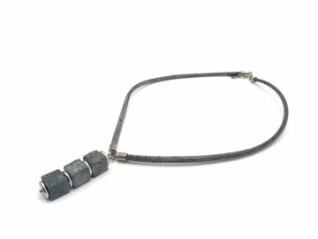 Ketting "Grijs Koraal"