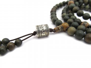 Mala ketting groene sandelhout prayer