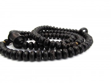 Mantra mala sandelwood