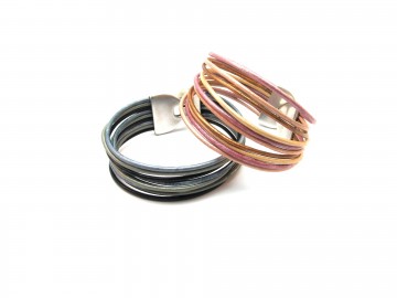 Metallic armband