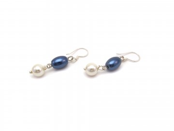 Oorbellen blue pearl