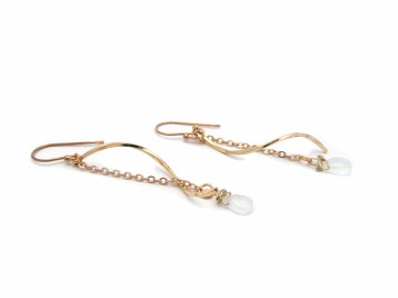 Oorbellen rose moonstone