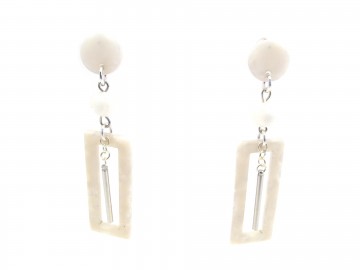 Oorbellen white sand