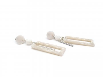 Oorbellen white sand