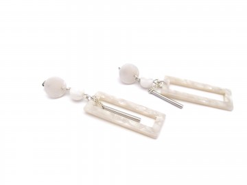 Oorbellen white sand