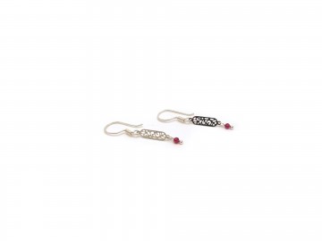 Oorbellen zilver rood