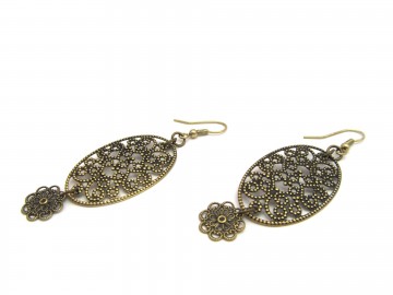 Oorbellenbrons flower11