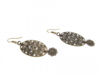 Oorbellenbrons flower7