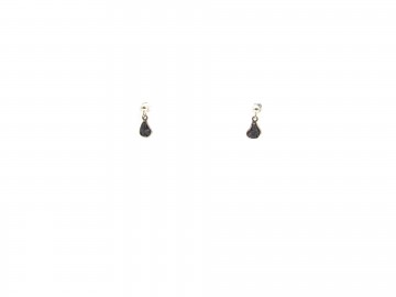 Zwarte diamant oorstekers