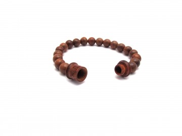 Rode sandelwood armband schroef