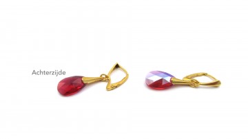 Swarovski oorbellen scarlet shimmer